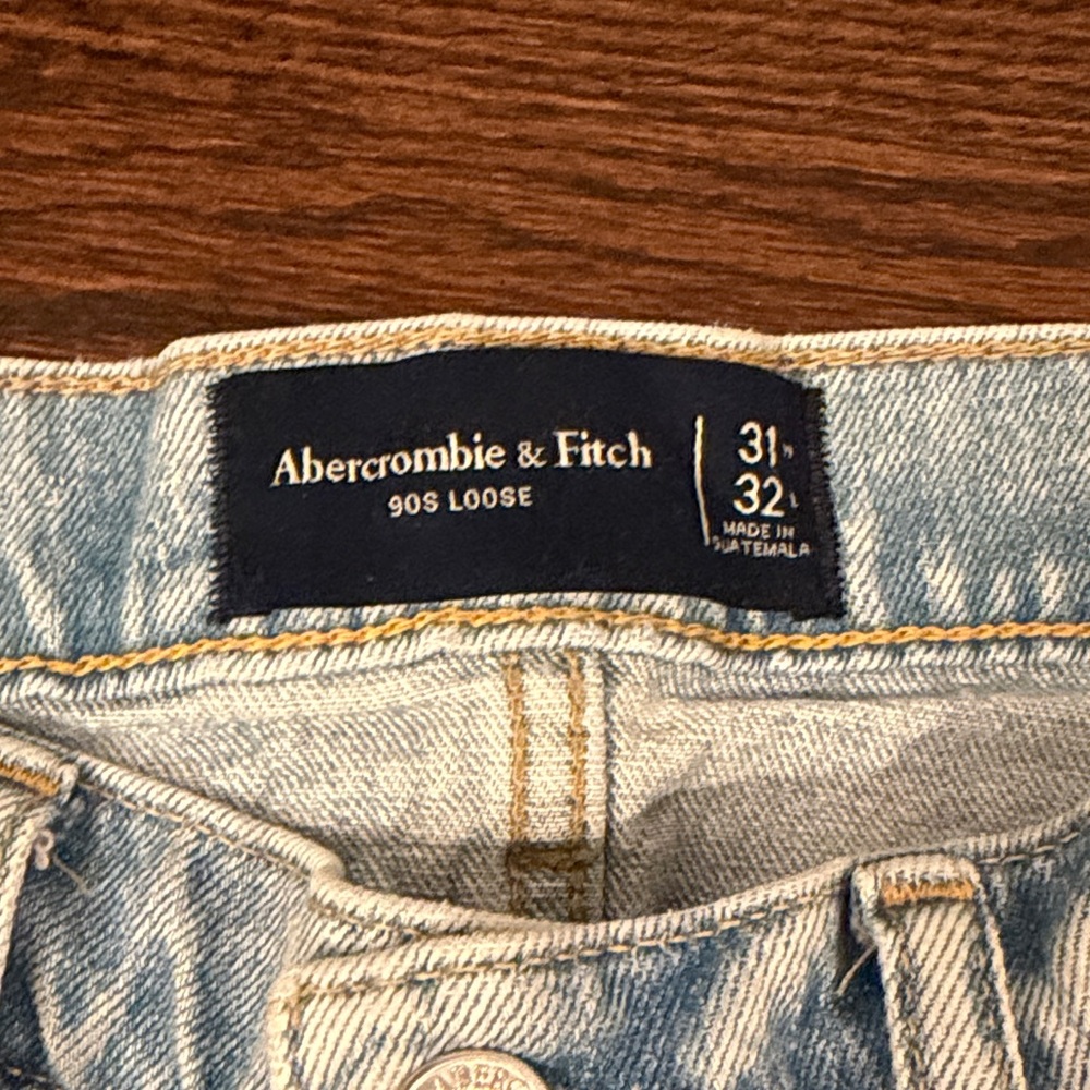 Abercrombie & Fitch Light Blue Men 90’s Loose Jeans - Picture 2 of 6